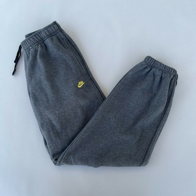 small mens nike tracksuit bottoms