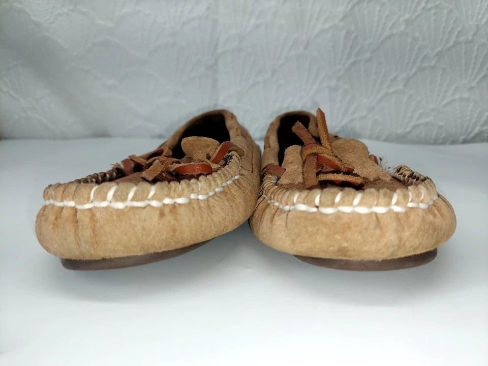 Zapatilla Lam Kids estilo mocasín piel sintética marrón gamuza suela dura talla 1 año Foto 2 de 4