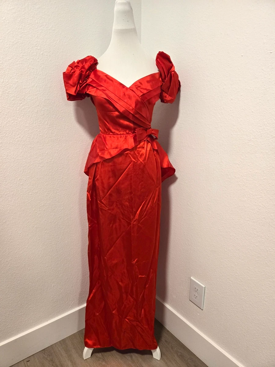 green emerald velvet dress Sweetheart Pleated Red Formal Dress with Detachable Sleeves – FancyVestido main image 0