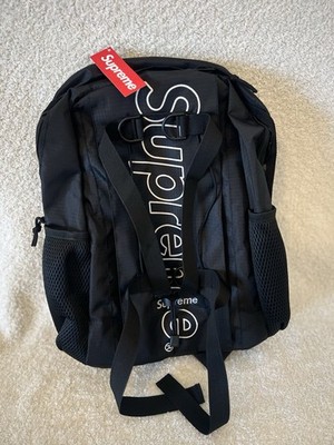 Supreme Black Backpack Mesh Side Pockets Adjustable Straps Zip Closure Hiking