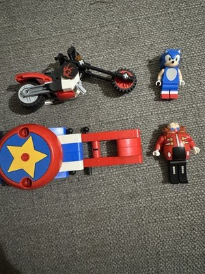 LEGO Set 76993  - Sonic vs. Dr. Eggman's Death Egg Robot - Sonic the Hedgehog 
