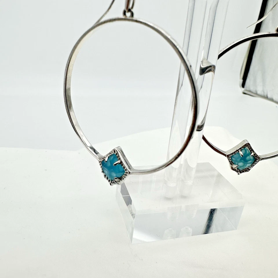Pendientes Kendra Scott Calcedonia Elberta Preciosos Azul Agua Piedra Gema Aro Grande Foto 2 de 4