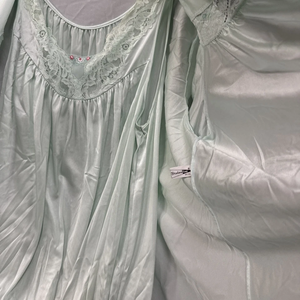 Vintage - Camisón con ribete de encaje de chifón (pequeño) y abrigo de casa a juego (mediano) Foto 3 de 4