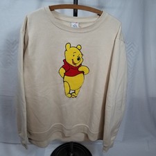 Disney Winnie The Pooh Chenille Patch Sweatshirt Womens XL Ivory Crewneck Fleece