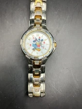 Vtg DISNEY SII SEIKO Disney Mickey & Minnie Mouse Watch Rotating Hearts