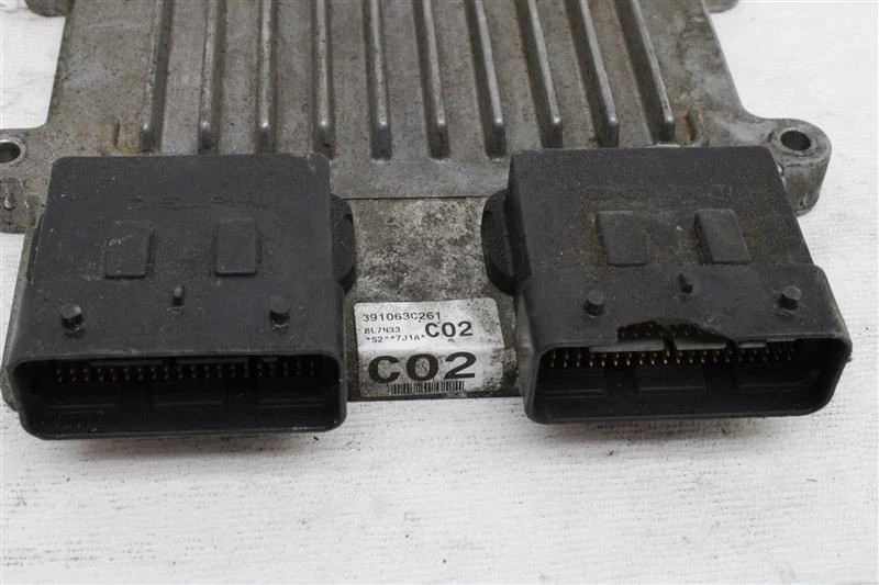 ORDENADOR ECU ECM KIA SORENTO 2007 07 2008 08 2009 09 391063C261 1072430 Foto 2 de 4