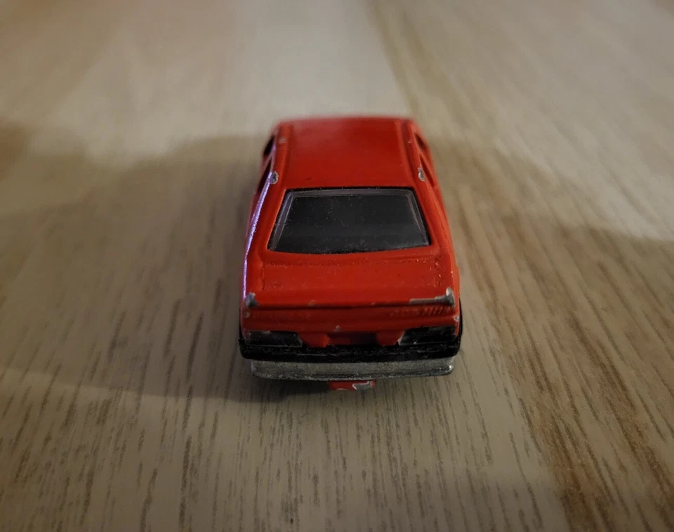 Majorette Peugeot 405 MI 16 Rossa - Immagine 3 di 4