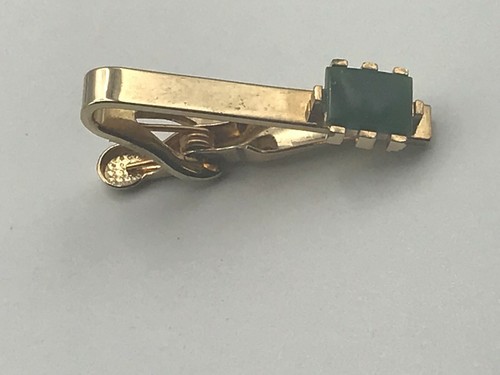 Tie Bar Clip Clasp SWANK Signed Vintage Brass Tone With Green 1-1/4" Long - Picture 4 of 6