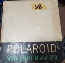 Polaroid Wink-Light Model 250 Repeating Fill Light As- Is Box Vintage 1960s