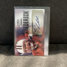 2013 SAGE Hit - Autographs Travis Frederick #A27 Silver (AU, RC)