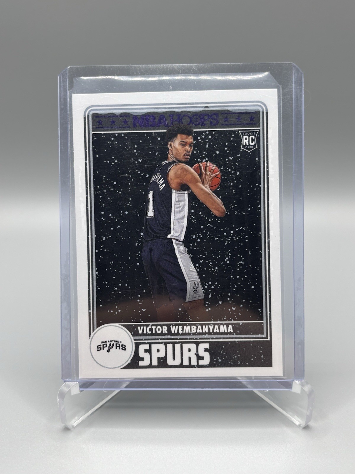 2023-24 Panini NBA Hoops - Victor Wembanyama #298 Purple Winter (RC)