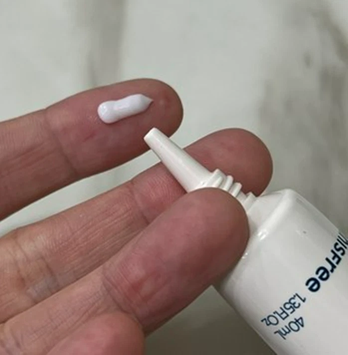 Корейский уход за кожей Innisfree Wrinkle Science средство от пятен 40 мл твердая и гладкая кожа - Изображение 2 из 4