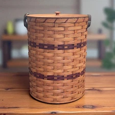 Amish Round Laundry Hamper Large Size With Lid Solid Oak Bottom Leather Handles