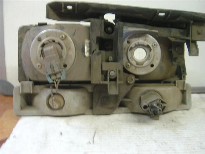 Faro izquierdo conductor con borde negro compatible con 91-93 PARK AVENUE 10291 Foto 2 de 2