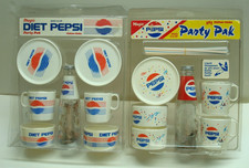 Pepsi /Diet Pepsi Party Pak Childs Plastic Dish Set Chilton-Globe Set of 2