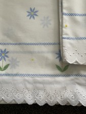 Daisy Print Duvet Cover & 1 Pillowcase Set  Embroidery Anglaise Trim Cottagecore