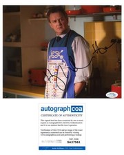 Hugh Bonneville "Paddington" AUTOGRAPH Signed 'Henry Brown' 8x10 Photo ACOA