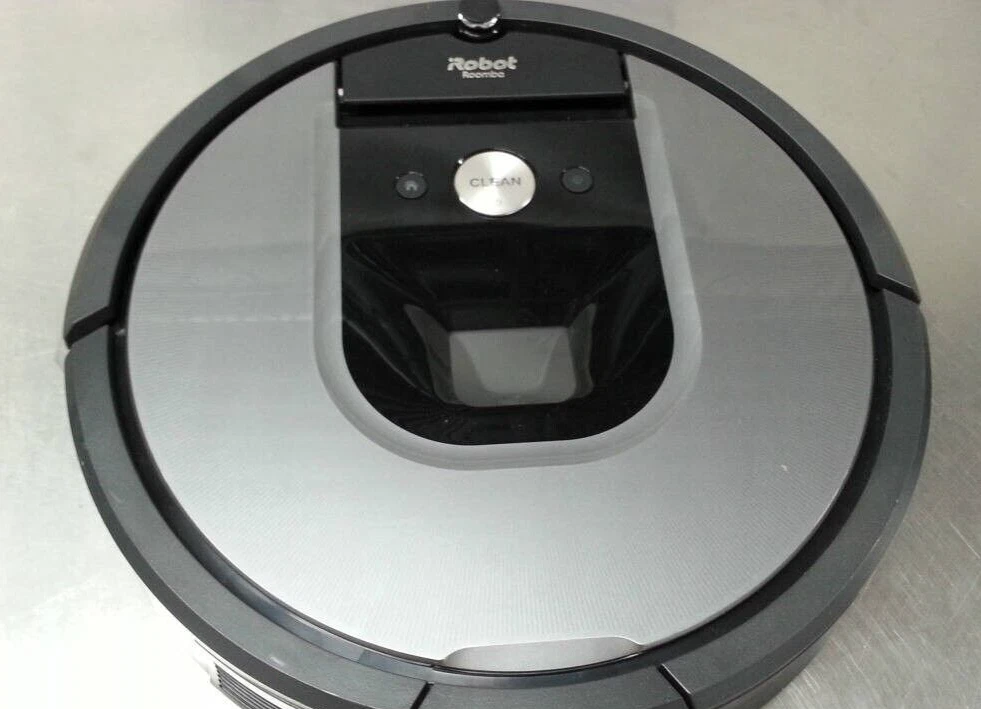 iRobot Roomba 960 Vacuum Cleaning Robot with iRobot HOME App