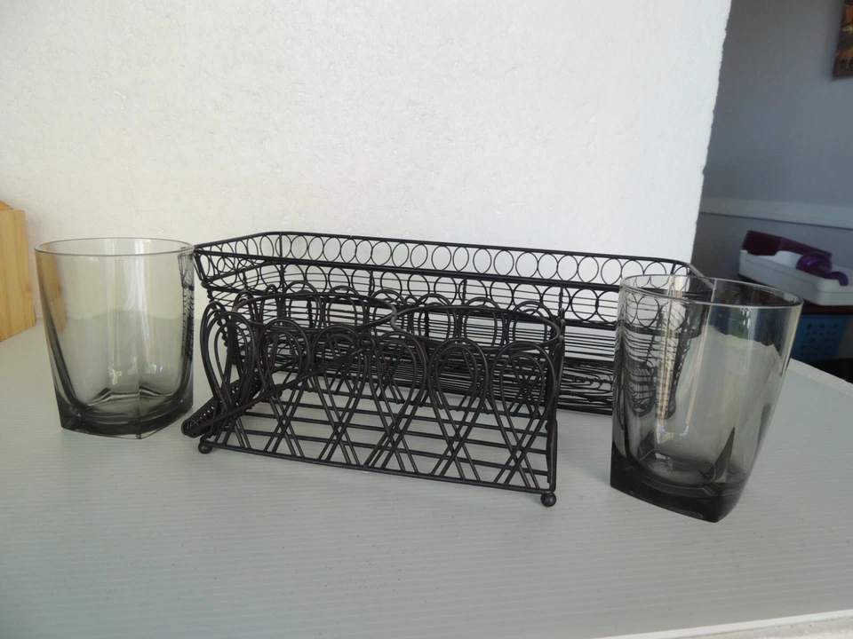 Wire Basket set long basket 16" x 6 1/2" glass holder 8" x 4" glass plastic grey - Image 2 of 4