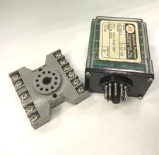 Absolute Process Instruments API 4402 G DC Signal Conditioner w/ Math Function