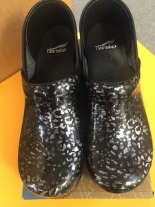 dansko pewter leopard