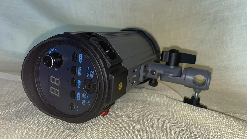 Luz de estudio Neewer N300W Foto 4 de 4