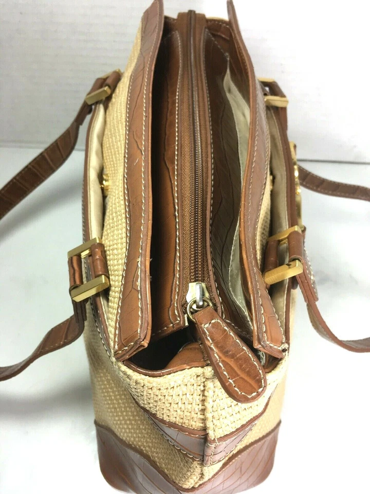 Bolsa de ombro Etienne Aigner lona marrom falsa estampa de réptil couro satchel - Imagem 4 de 4