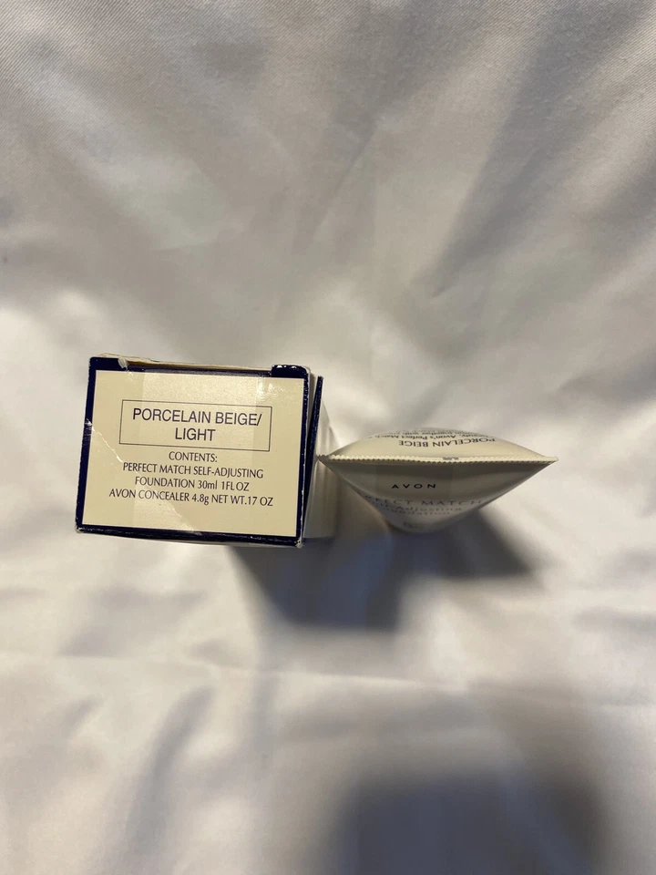 Vintage 1998 Avon Perfect Match Combinations For Face Porcelain Beige/Light 1 Oz - Image 3 of 4