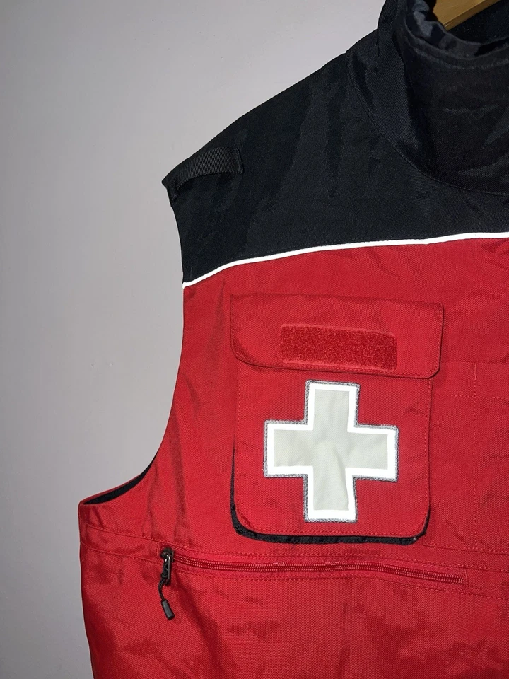 RARE PATAGONIA SKI PATROL VEST mens XL SKIING barely worn - Image 3 of 4