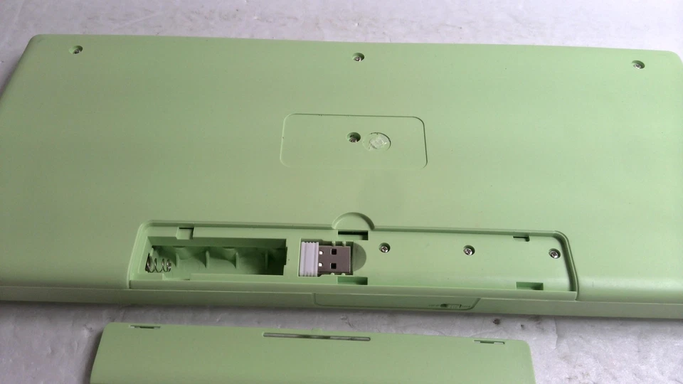 Cute Kawaii Wireless Keyboard Pastel Green Star Keycaps USB Receiver Compact - Image 2 of 2