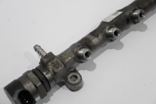 Skoda Octavia NX MK4 2.0TDi Diesel Fuel Rail 04L130089B - Picture 4 of 14