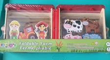 Toyster’s Wood Foldable Farm Playset Wooden Barn Animals New Sealed Kids 3+