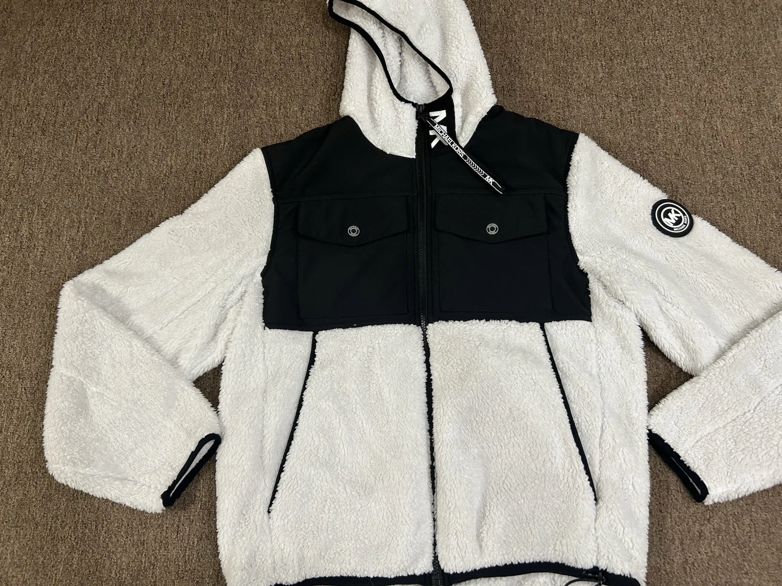 Felpa con cappuccio 604 Michael Kors pelliccia sintetica zip intera bianca e nera orsacchiotto tasche assortite