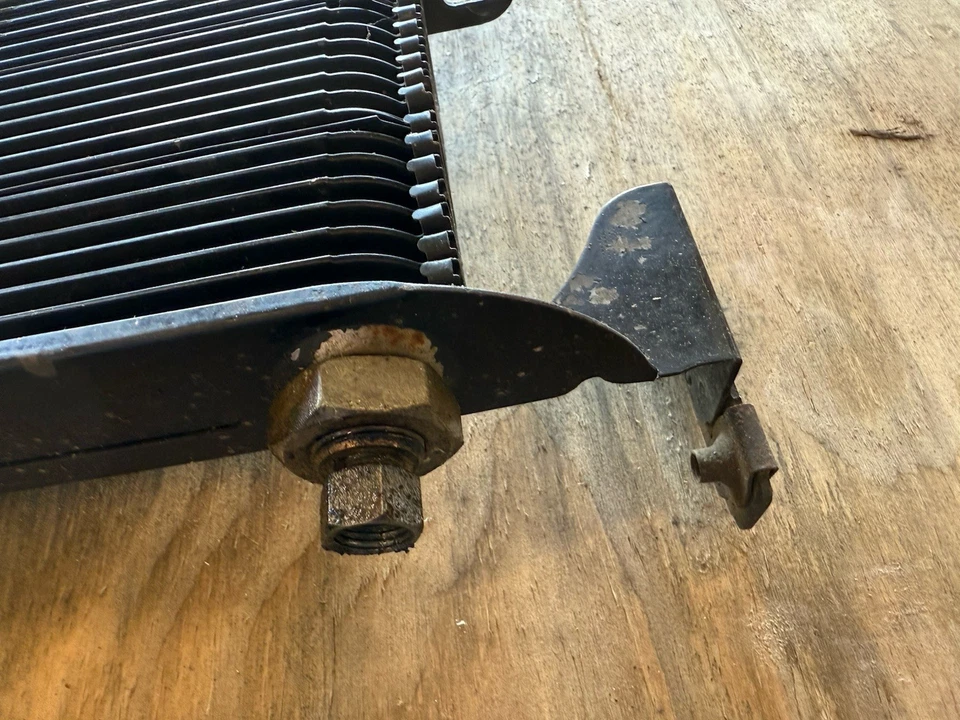 Chrysler Plymouth Dodge Mopar enfriador de aceite del motor 59538 1969 1979 1971 años 60 1970 Foto 2 de 4