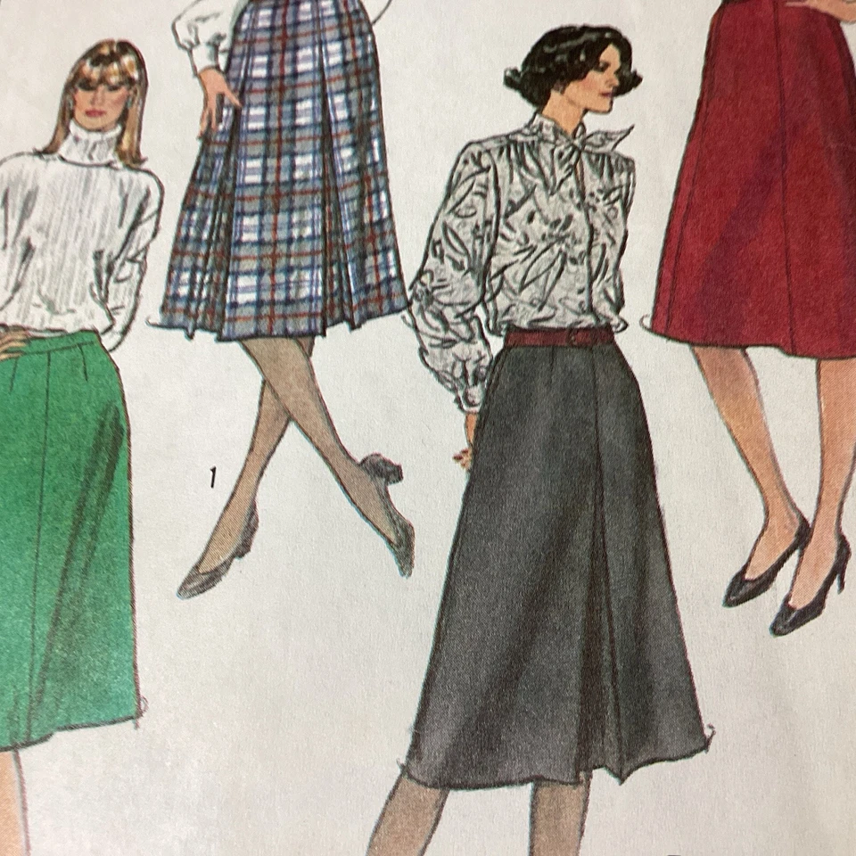 Misses Sewing Pattern, Skirts.Fuss Free Fit, Size 20 Uncut - Image 4 of 4