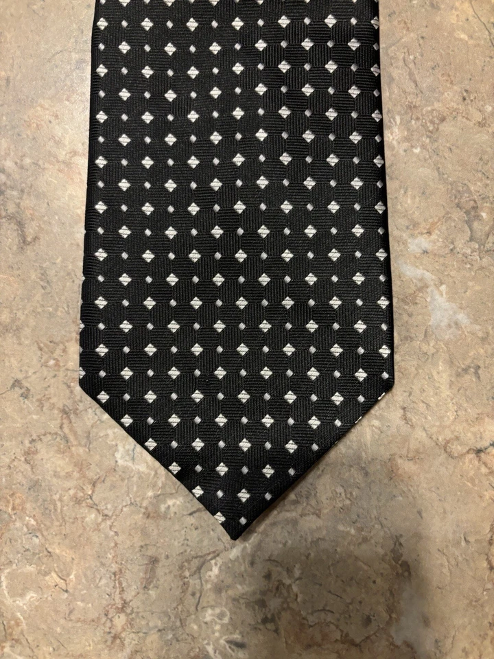 Corbata geométrica negra 100 % seda de diseñador BERNINI Foto 2 de 4