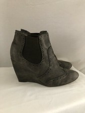 Chaussures Compensées Les Secrets de Vanessa P.41 (chausse petit)