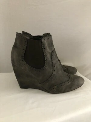 Chaussures Compensées Les Secrets de Vanessa P.41 (chausse petit) - Photo 1/4