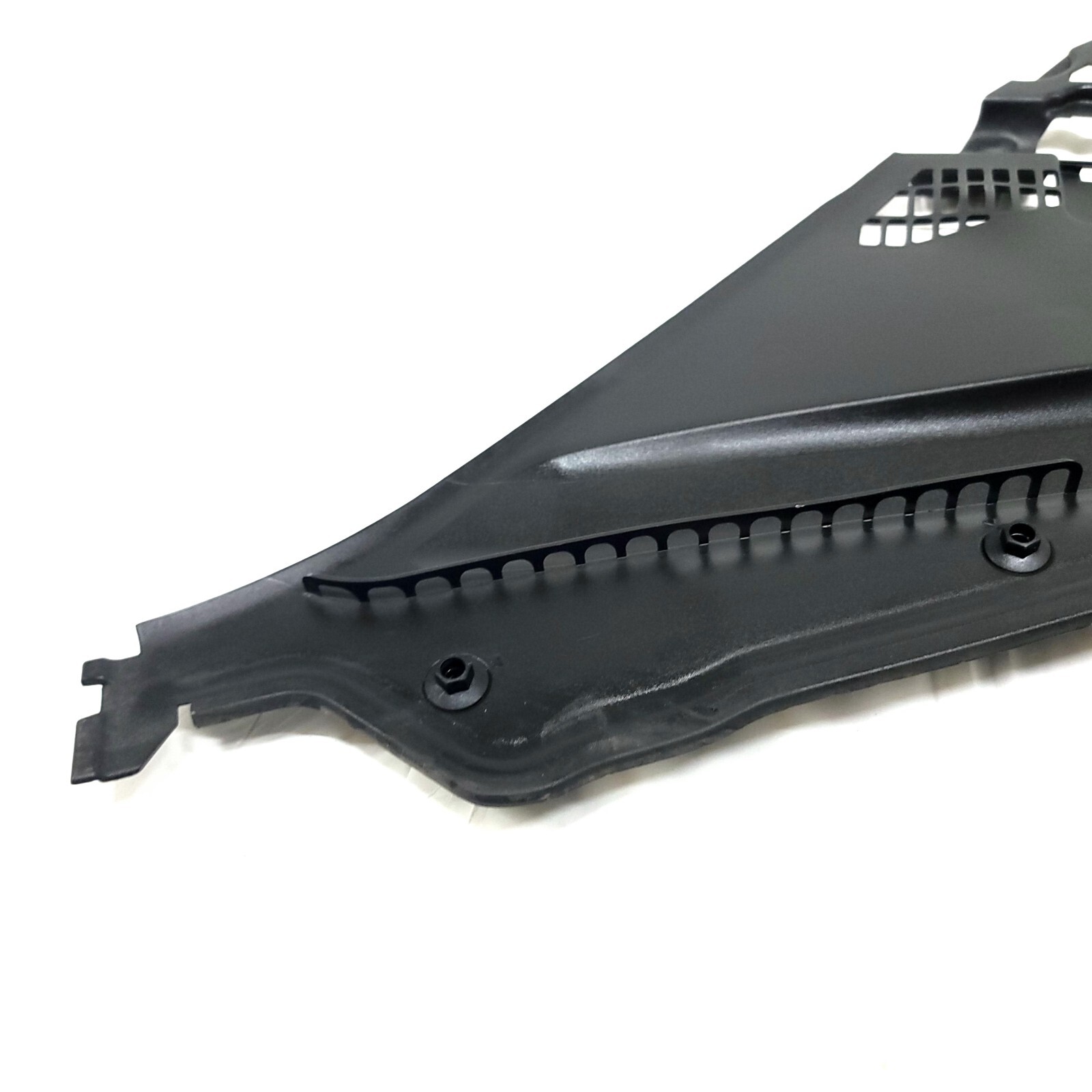 ⭐ 1218 Bmw F30 3/4 Series Front Right Windshield Wiper Cowl Cover Trim