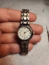 LADIES TIMEX INDIGLO WATCH STAINLESS  NOT WORKING FOR PARTS 50M 