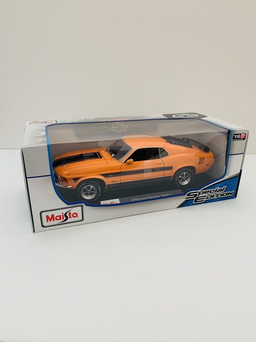 Maisto 1970 Ford Mustang Mach 1 1:18 Diecast Orange Car