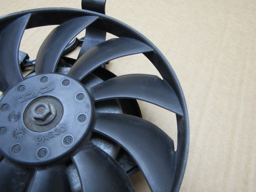 Yamaha YZF-R1 2013 radiator cooling fan black (14236) - Picture 4 of 7
