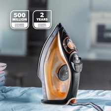 GEEPAS Steam Iron 1800W Non-Stick Soleplate Dry/Steam Iron Gold & Black
