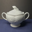 Lenox Butterfly Meadow Sky Sugar Bowl & Lid Light Blue 4 3/4" Embossed Butterfly — photo 1