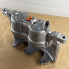 Genuine Mopar Disc Brake Caliper Assembly 68383241AB thumbnail 4