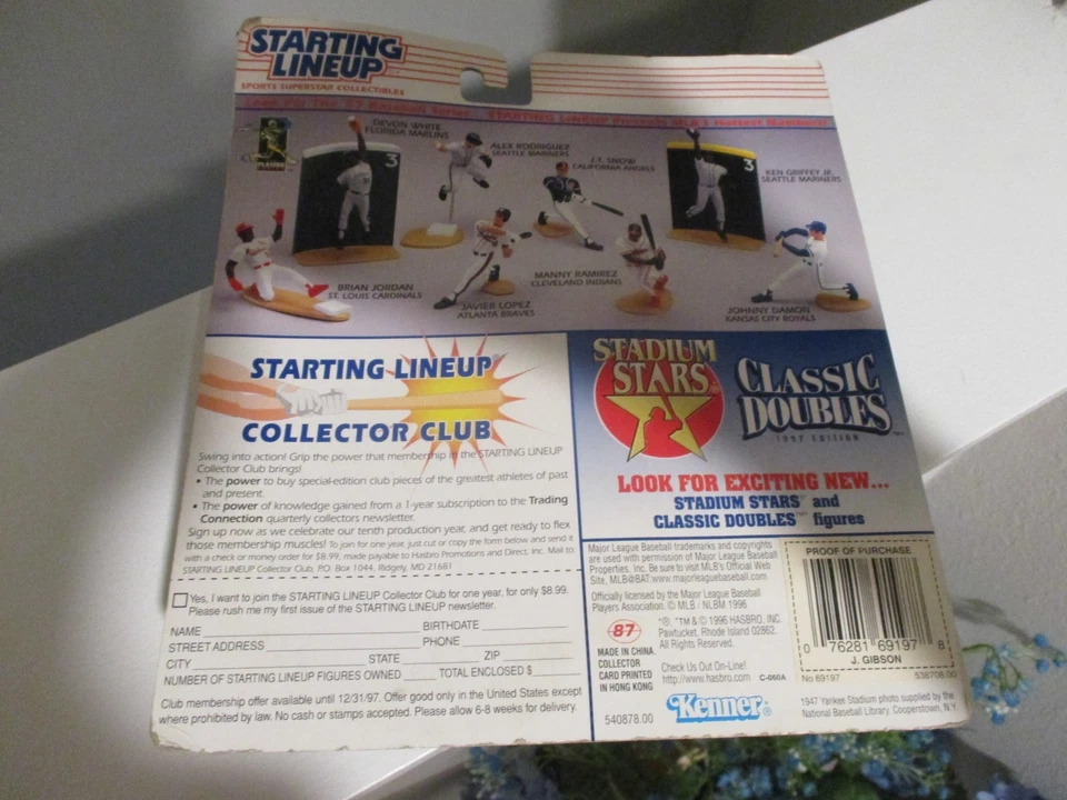 JOSH GIBSON      COOPERSTOWN COLLECTION   1996 starting line-up figure with card - Image 2 of 2