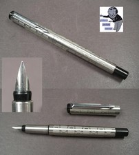 Parker Vector Füllfederhalter Metal graviert...