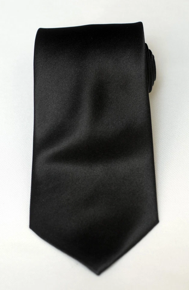 Lord R Colton Satin Tie - Solid Onyx Black Silk Necktie - $79 Retail 58 x 3.25 - Image 3 of 4