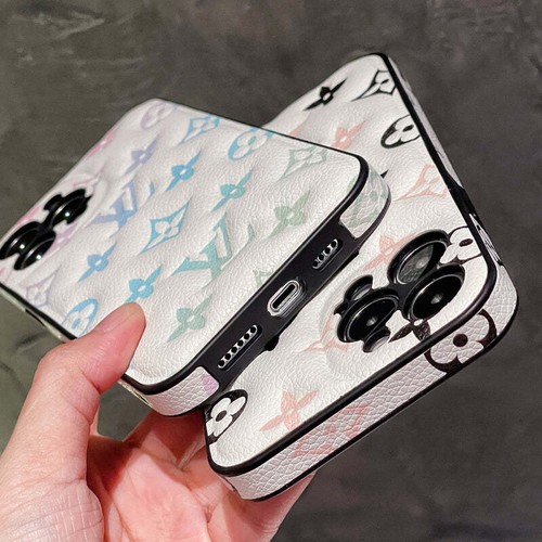 Luxurious iPhone Case - Photo 4 sur 6
