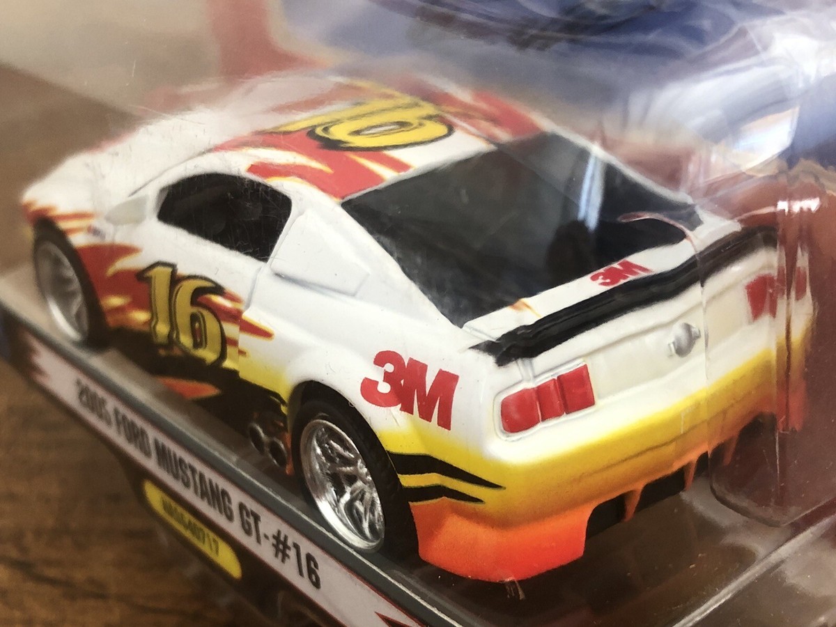 973992_4